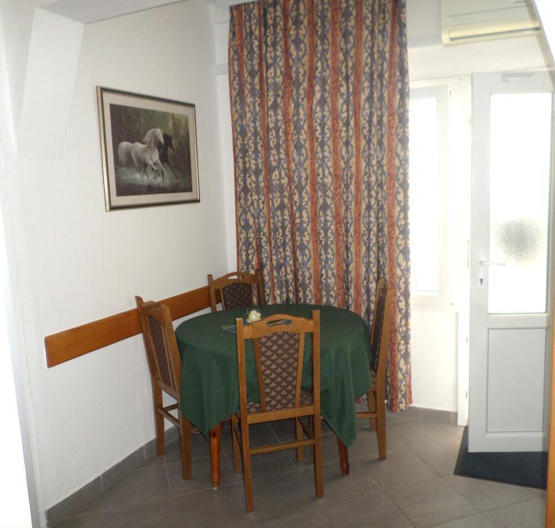 Guest House Dada Дубровник Екстериор снимка