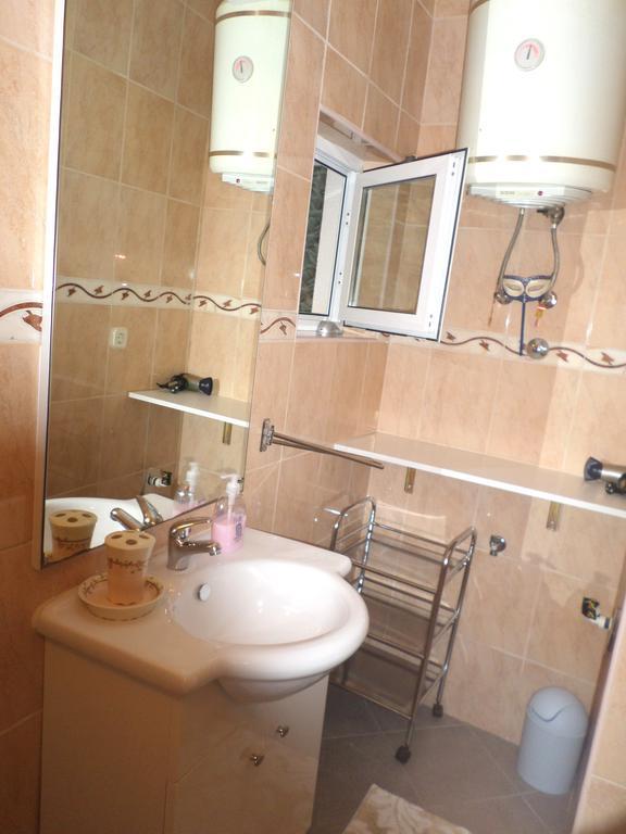 Guest House Dada Дубровник Екстериор снимка