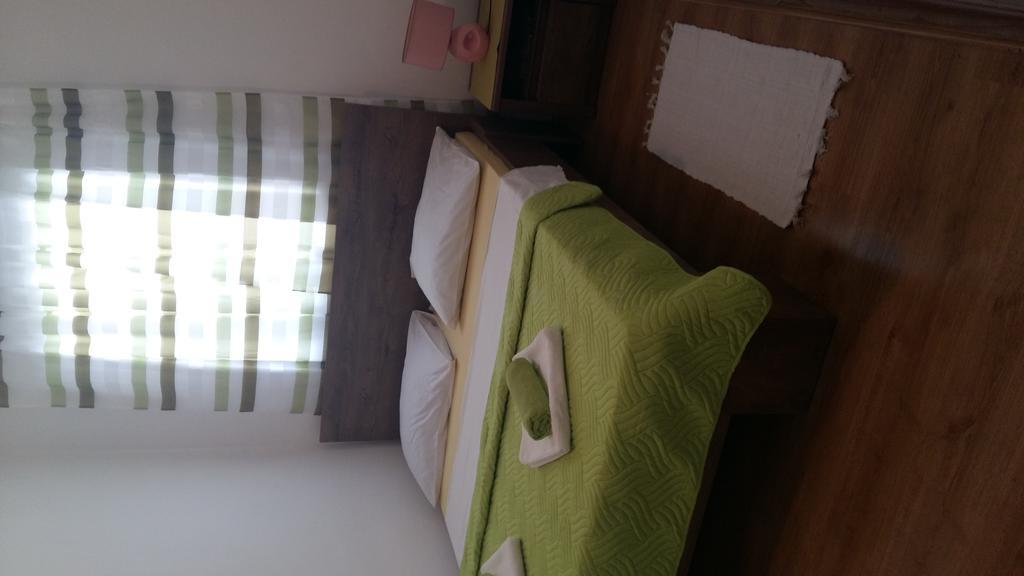 Guest House Dada Дубровник Екстериор снимка