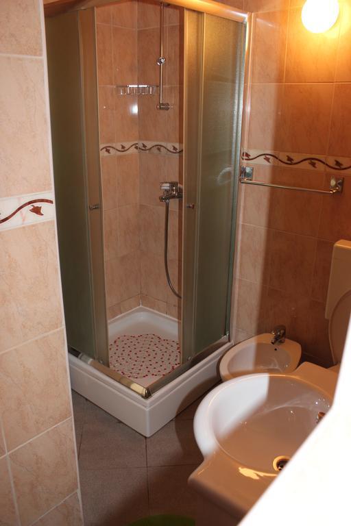 Guest House Dada Дубровник Екстериор снимка